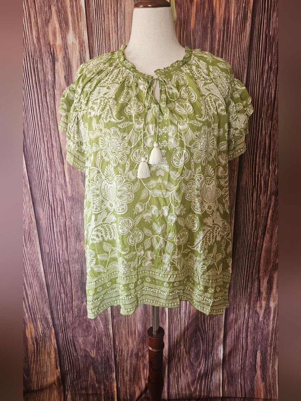 NWT Rose & Olive Ruffle Mixed Primt Top Plus Size 3X